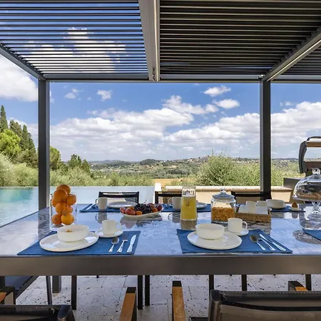 Silvia By Posarellivillas Selvatelle