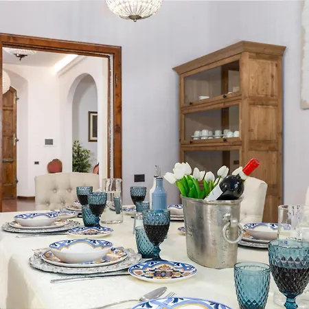 Silvia By Posarellivillas