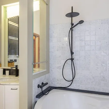 Silvia By Posarellivillas *